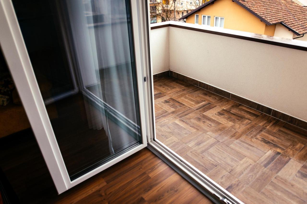 Nb Apartmani Brčko エクステリア 写真